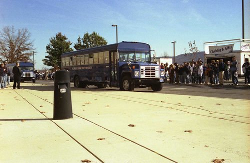 05-Bus-Pulling-Up.jpg